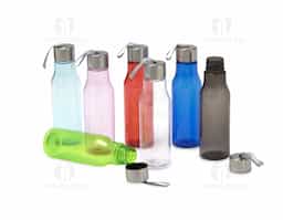 Garrafa plástica 600ml com tampa de alumínio e alça de nylon embutida.