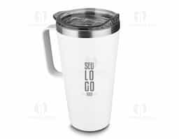 Caneca térmica em aço inox com parede dupla isolada à vácuo, tampa plástica e anel em silicone para vedação, alça lateral. Capacidade 530ml. 