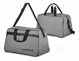Mala esportiva em polyester, compartimento interno espaçoso ideal para rotina de treinos e afins, alça de ombro ajustável, alça de mão dupla, bolso externo com ziper.