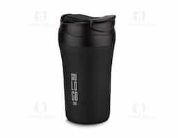 Copo térmico com parede dupla de 500 ml, saída de líquido tanto por sucção (canudo) como por bico, com base revestida de borracha antiderrapante
