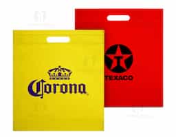 Sacola em non-woven (80 g/m²) termo-selado. 355 x 390 x 85 mm