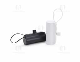 Power bank 5.000mAh plástico com indicadores de bateria em LED, contém haste de suporte para celulares com a entrada Lightning e cabo tipo-C acoplado. Acompanha cabo USB Tipo-C.