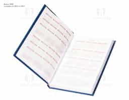 Agenda 2026 com capa dura em cromato. Contém páginas dedicadas a dados pessoais, calendários de 2025 até 2027, orçamento pessoal, anotações, planejamentos mensais, lista de contatos e mapas.

