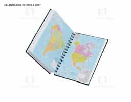 Agenda modelo 2025 com capa dura em cromato e encadernação em Wire-O. Contém páginas dedicadas a dados pessoais, calendários de 2025 até 2027, orçamentos mensais, anotações, planejamentos mensais, lista de contatos e mapas.