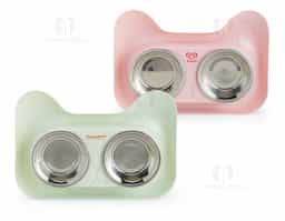 Conjunto de tigelas duplas em aço inoxidável para animais de estimação, projetado para alimentação e água. Duráveis e fáceis de limpar, ideais para garantir conforto e higiene para seus pets.