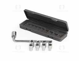 Kit de ferramentas composto por 10 peças, armazenado em um estojo plástico resistente. Inclui uma chave L e nove soquetes de diferentes tamanhos, ideal para ajustes e manutenções em geral.