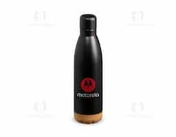 Garrafa térmica com capacidade de 500ml, fabricada em inox resistente. Possui detalhe em cortiça, conferindo um design moderno e diferenciado. Ideal para manter a temperatura de líquidos, seja quente ou frio, por um longo período. Perfeita para uso diário em casa, no trabalho ou em atividades externas.