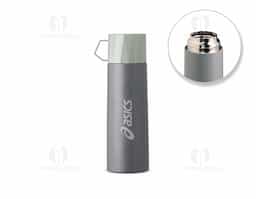 Garrafa térmica 500ml inox cinza com tampa que pode ser utilizada como caneca, tampa interna em plástico resistente (basta um clique para abrir ou fechar).