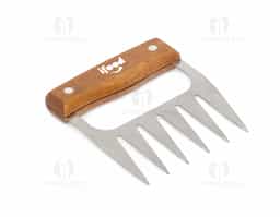 Garra para churrasco fabricada em aço inoxidável, garantindo durabilidade e resistência. Possui uma pega de madeira ergonômica que facilita o manuseio, proporcionando conforto e segurança ao utilizar. Ideal para virar ou manipular cortes de carne durante o churrasco, assegurando firmeza e praticidade no preparo. Fácil de limpar e resistente à corrosão, é um acessório essencial para churrasqueiros.