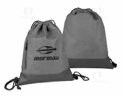 Esta sacola/mochila é feita de tecido poliéster 210D com revestimento em PU, garantindo durabilidade e resistência. Com design versátil, pode ser usada tanto como mochila quanto como sacola, adaptando-se a diversas situações. Seu material leve e fácil de limpar a torna uma opção prática para o dia a dia, ideal para transportar objetos com conforto e estilo.