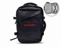 A mochila em couro sintético é uma opção durável e estilosa, ideal para o uso diário. Com um design moderno, oferece compartimentos espaçosos para organização de objetos pessoais, como laptops, livros e acessórios. O material sintético é resistente à água e fácil de limpar, garantindo praticidade no dia a dia. Além disso, as alças ajustáveis proporcionam conforto ao transportar, tornando-a perfeita para o trabalho, estudo ou lazer.