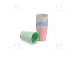 Multifuncional, prático e ecologicamente sustentável. Nosso copo de plástico e palha de trigo é adequado para uma grande variedade de usos, ideal para o uso diário, ótimo para crianças, perfeito para festas, piqueniques e o que mais sua imaginação permitir. Suas cores em tons pastéis combinam com qualquer decoração.