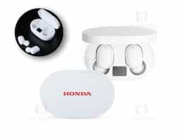 Buscando liberdade e praticidade para o seu dia a dia? Experimente nosso fone de ouvido com Bluetooth! É só abrir o Bluetooth, conectar o TWS, e curtir um encaixe confortável nos ouvidos e uma qualidade sonora incrível. O case acende uma luz ao carregar, adicionando um toque moderno e funcional ao acessório!