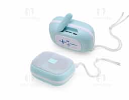 Leve suas músicas para qualquer lugar com esta incrível caixa de som Bluetooth portátil! Compacta, multifuncional e feita em plástico resistente, ela proporciona uma experiência sonora potente e versátil. Com dois modos de uso, você pode conectar via Bluetooth para reproduzir suas playlists favoritas ou sintonizar suas estações preferidas com o rádio FM. Sua tecnologia TWS permite sincronizar duas caixas de som, criando um som estéreo envolvente e imersivo com potência excepcional. Os controles são simples e intuitivos, tornando o uso prático e descomplicado. Acompanha cabo tipo-C e cabo P2, garantindo compatibilidade com diversos dispositivos. Tenha qualidade sonora e conveniência ao alcance das mãos com esta caixa de som!