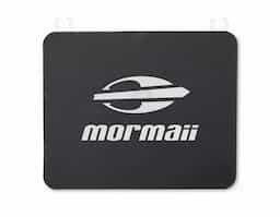 Mouse pad com base emborrachada antiderrapante, garantindo que ele não escorregue durante o uso. A parte de cima é de tecido macio, perfeito para deslizar o mouse com precisão e conforto. Ideal para quem quer personalizar com estampas incríveis e deixar a mesa com a sua identidade!