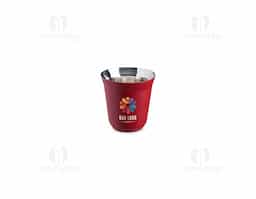 Este copo Isotérmico de inox, com capacidade de 150ml, é ideal para manter sua bebida na temperatura certa por mais tempo. Compacto e resistente, é perfeito para café, chá ou até água, tornando sua pausa mais agradável e prática.