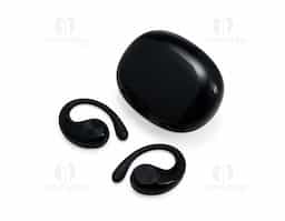 Descubra uma nova experiência de som com o nosso Fone de Ouvido de Condução Óssea, ideal para quem valoriza conforto e liberdade! Com design ergonômico, ele se adapta perfeitamente sem precisar ser inserido no ouvido, proporcionando uma sensação mais leve e natural – ideal para atividades físicas intensas. À prova d’água, ele resiste ao suor, tornando-se o parceiro ideal para treinos ao ar livre. Com controles intuitivos, basta tocar duas vezes no lado esquerdo para avançar a música e três vezes para aumentar o volume; no lado direito, dois toques voltam a faixa e três toques reduzem o volume. Para alternar entre o Modo Música e o Modo Jogo, toque quatro vezes em qualquer lado – no Modo Jogo, a latência é reduzida e o Bluetooth otimizado para uma experiência imersiva em games. Acompanha case com carregamento e cabo tipo-C para recargas práticas e rápidas. Se você busca conforto, desempenho e praticidade, este fone é a escolha ideal!