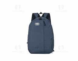 Mochila com compartimento para notebook até 14". Possui compartimento grande, bolso frontal, bolsos laterais, alça de mão em nylon e alças ajustáveis para conforto no dia a dia.