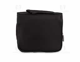  A bolsa de higiene pessoal para viagens é a escolha perfeita para quem busca praticidade e organização. Feita em tecido Oxford resistente à agua, ela é fácil de limpar. Com um design funcional, possui compartimentos amplos que acomodam itens essenciais, desde acessórios de maquiagem, como pincéis à cremes e escovas de dente. Além de contar com um gancho prático para pendurar e manter tudo ao seu alcance. Compacta, mas com muito espaço, esta nécessaire combina estilo moderno e praticidade.