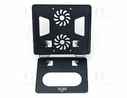Suporte de aço articulado para notebook com ajuste de ângulo, tiras antiderrapantes e aberturas para ventilação. Oferece conforto e ergonomia em casa, no trabalho ou na escola.