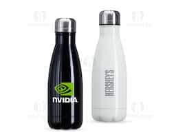 Garrafa de inox com capacidade de 540ml, ideal para o dia a dia. Possui acabamento brilhante e tampa rosqueável, combinando simplicidade e elegância para acompanhar a rotina com praticidade.