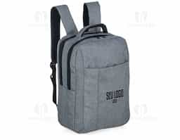 Mochila de nylon com dois compartimentos amplos, sendo um com bolso interno para notebook. Possui compartimento frontal com zíper escondido, alça superior e alças traseiras ajustáveis com revestimento em espuma. Zíperes pretos com pegadores plásticos.