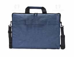 Pasta para notebook 15’6 em poliéster resistente à água com dois compartimentos, sendo o principal para notebook e o outro frontal. Contém interior forrado e almofadado, alça para encaixe em malas de viagem e acompanha alça transversal.