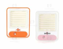 Climatizador portátil recarregável com 3 intensidades de ventilações e luzes led multicoloridas. Feito em plástico polipropileno, o climatizador pode ser utilizado exclusivamente como umidificador, ventilador ou ambas funções. Cabo tipo-C incluso.