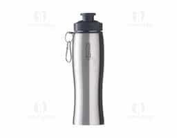 Squeeze inox 750ml com tampa plástica rosqueável e abertura superior, acompanha mosquetão. Tem a parte inferior emborrachada.