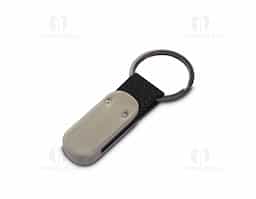 Chaveiro fabricado em liga de zinco, ferro e PU, materiais que garantem resistência, durabilidade e acabamento sofisticado. Ideal para organizar chaves com estilo e praticidade. Perfeito como brinde corporativo, presente promocional ou uso pessoal, com ótimo espaço para personalização da sua marca.