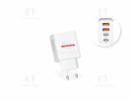 Carregador compacto em plástico com quatro portas USB, sendo duas USB-A com tecnologia de carregamento rápido QC 3.0 e duas USB-C. Permite recarregar até quatro dispositivos compatíveis ao mesmo tempo. Design prático, ideal para uso simultâneo. Não acompanha cabo USB