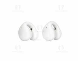 Fones de ouvido sem fio com estrutura leve e confortável feita em plástico. Seu formato ear cuff, semelhante a um par de brincos, permite o encaixe ao redor das orelhas sem entrar em contato com o canal auditivo, ideal para uso prolongado. Sua conexão via Bluetooth 5.3 oferece estabilidade de áudio com menor consumo de energia. Cada fone apresenta um botão multifunções, com comandos por toque para trocar músicas e controlar o volume. Acompanha cabo USB-C para carregamento.