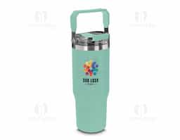 Garrafa térmica de aço inox com parede dupla e capacidade de até 900ml. Possui tampa rosqueável com alça plástica para transporte e anel de silicone para vedação segura. Conta com duas opções de uso: hidratação por canudo ou bico, garantindo praticidade e conforto. Ideal para manter suas bebidas na temperatura ideal com estilo.