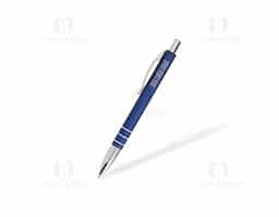 Caneta metálica com acabamento fosco, clipe resistente e ponteira plástica, unindo elegância e praticidade. Equipada com carga azul 1.0mm e acionamento por clique, oferece escrita suave e confiável. É um brinde corporativo versátil, com presença marcante e excelente custo-benefício.