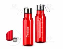 Garrafa plástica com capacidade máxima de 615ml e marcação de volume de 600ml. Possui tampa rosqueável em alumínio com alça de nylon para transporte.