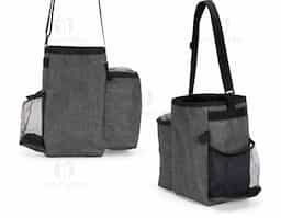 Bolsa confeccionada em poliéster mesclado com PVC, resistente à água e sem fechamento principal. Possui dois compartimentos externos: um bolso em tela de nylon e outro com fechamento em zíper. Dispõe ainda de alça transversal ajustável.