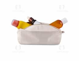 Necessaire confeccionada em algodão reciclado, com gramatura de 340 g/m², que garante resistência e durabilidade no uso diário. Possui puxador com detalhe em algodão reciclado, reforçando o conceito sustentável do produto. Funcional e versátil, é ideal para organizar objetos pessoais com praticidade. Um brinde corporativo ecológico, moderno e de alto valor percebido, perfeito para ações promocionais e valorização da marca.