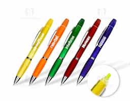 Caneta plástica multifuncional com marca-texto integrado, ideal para destacar e escrever no dia a dia. Possui detalhe emborrachado que proporciona maior conforto no uso, tampa protetora para o marca-texto, acionamento por clique e carga esferográfica azul de 1,0 mm. Um brinde corporativo prático, versátil e funcional para ambientes profissionais e educacionais.
