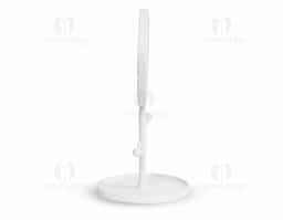 Espelho de mesa dupla face sem aumento. Possui estrutura em plástico com ganchos laterais e base circular para guardar pequenos objetos.